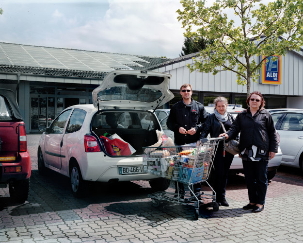 http://arnopaul.net/files/gimgs/16_arnopaul-3f2014-14.jpg