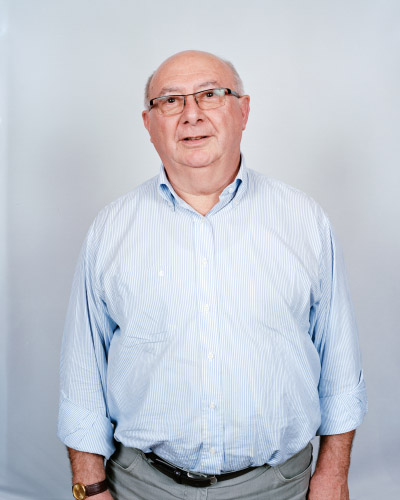 http://arnopaul.net/files/gimgs/16_arnopaul-3f2014-p8.jpg