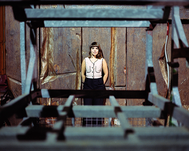 http://arnopaul.net/files/gimgs/3_arnopaul-ladylinn.jpg