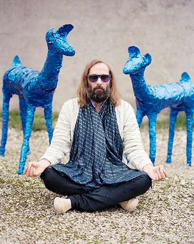 http://arnopaul.net/files/gimgs/3_arnopaul-sebastientellier_v2.jpg