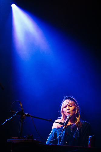 http://arnopaul.net/files/gimgs/4_arnopaul-mai-20090424.jpg